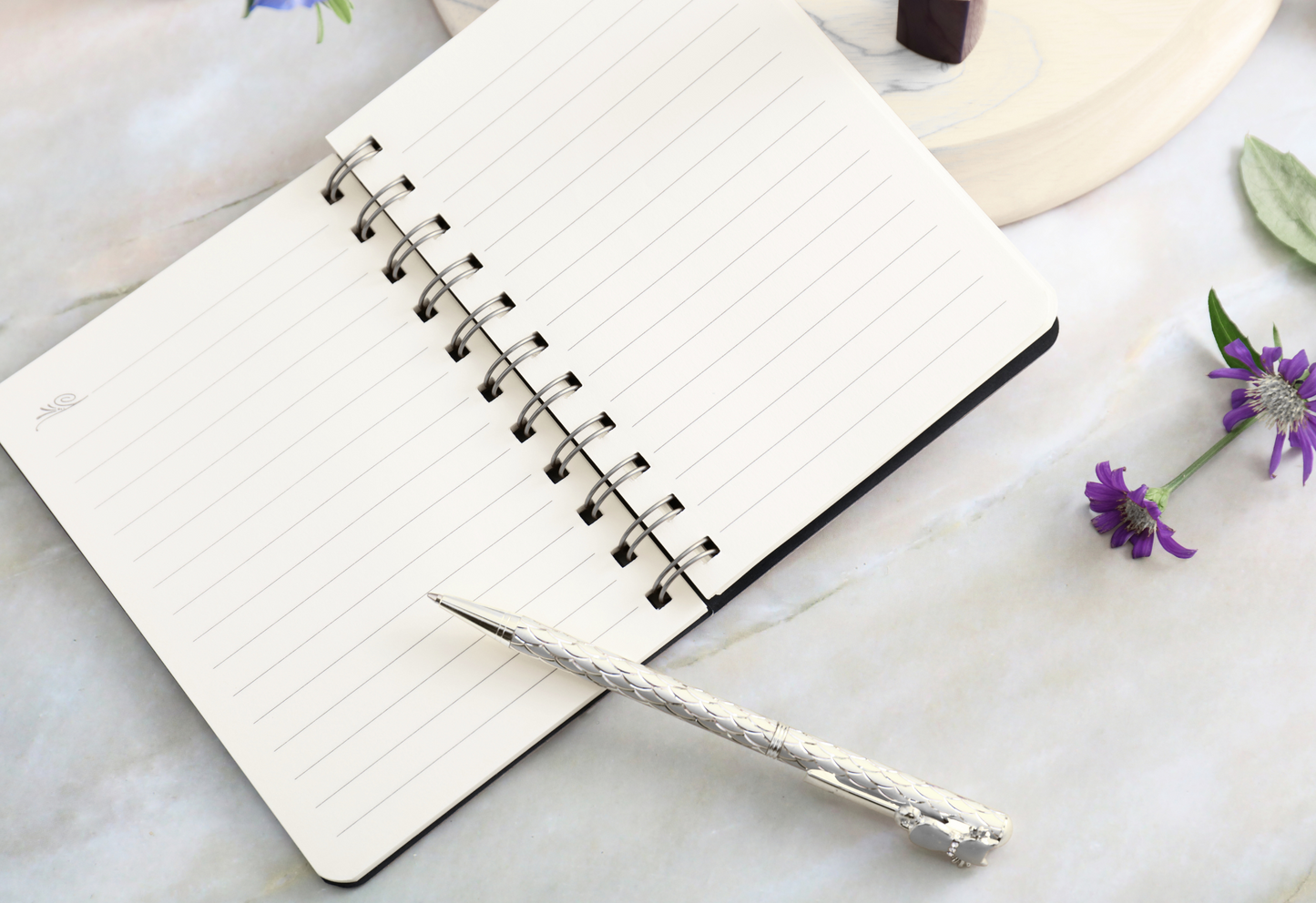 A Focused Heart – Christian Inspirational Notebook for Women | Luxury Faith-Based Writing Journal for Prayer, Reflection & Daily Intentions